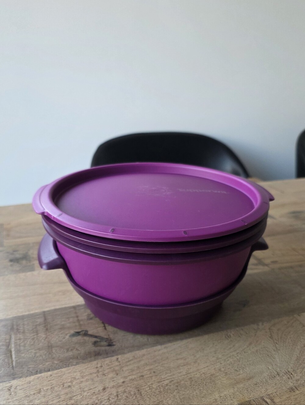 Tupperware Micro Urban Family Steamer Microwave Cooker Purple 4 Piece Set w/ Lid